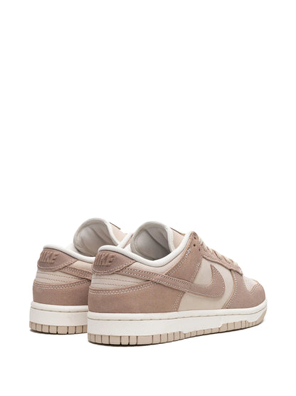 Nike Dunk Low "Sandrift"